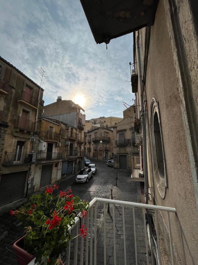 Casa Di Giovi Apartamento Caltagirone Exterior foto