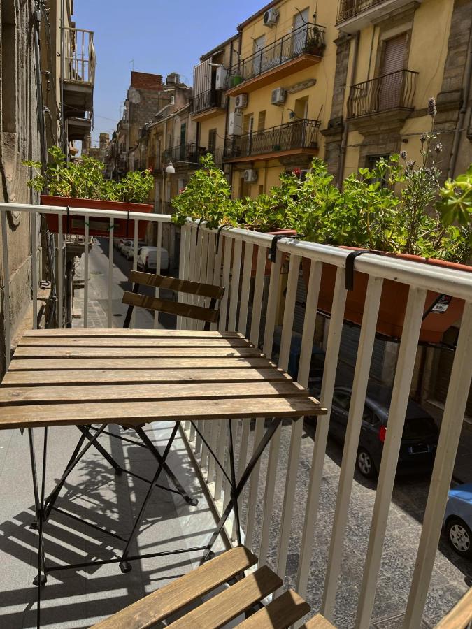 Casa Di Giovi Apartamento Caltagirone Exterior foto